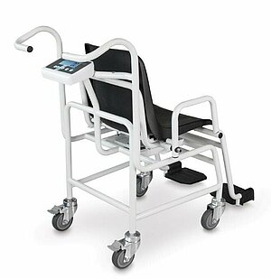Medizinische Sitzwaage, Personen können einfach im Sitzen und ohne Anstrengung gewogen werden